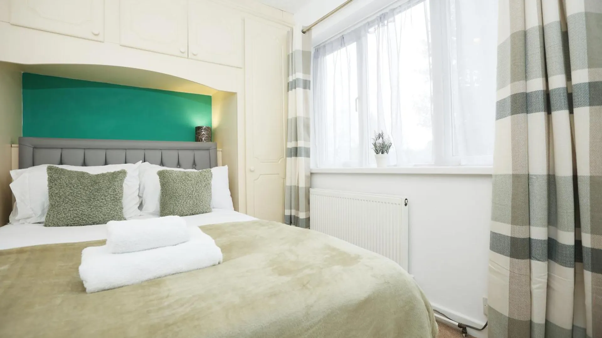 Apartment Hollybush House, Huge Disc For Monthly Stays, Great Location, Free Parking Cardiff